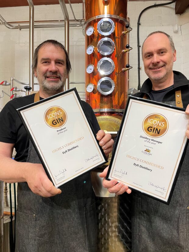 Dyfi Distillery Wins At Icons Of Gin Awards